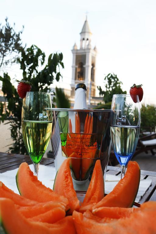 Upper Bed & Breakfast Pescara Bagian luar foto