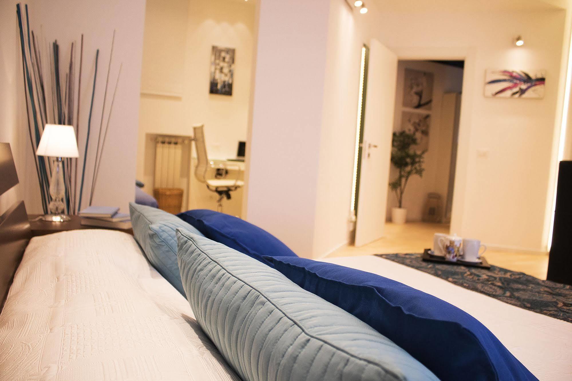Upper Bed & Breakfast Pescara Bagian luar foto